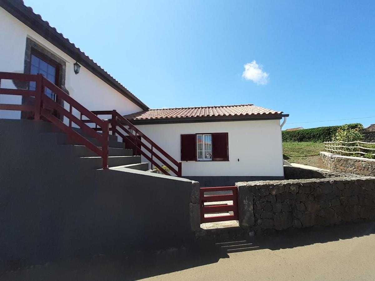 Вилла Casa Da Travessa Санта-Круш-даш-Флориш Экстерьер фото